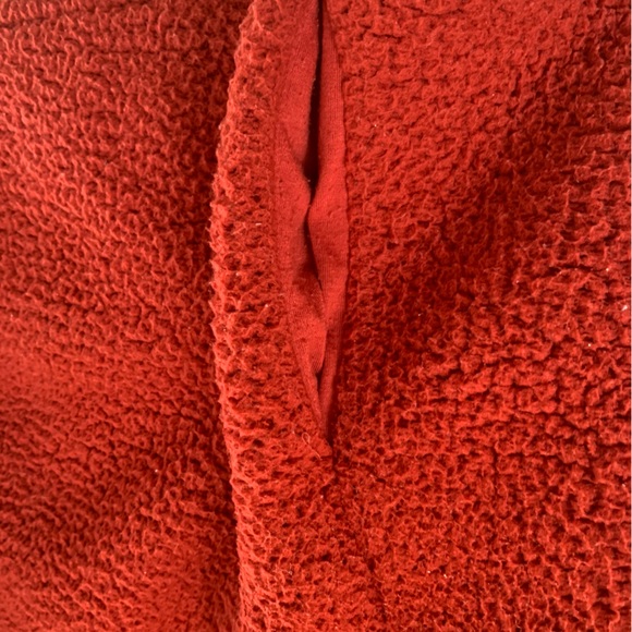Banana Republic Sherpa Sweater Brick Red Color Neck Zipper Side Pockets Women L - Picture 5 of 7